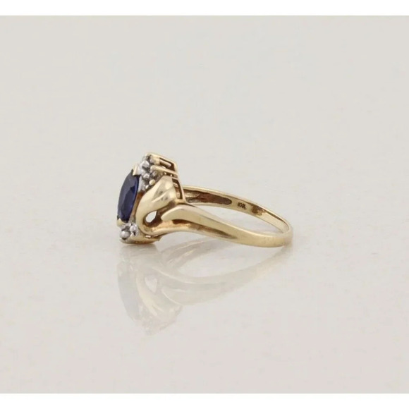 10k Yellow Gold Natural Blue Sapphire & Diamond Ring Size 7 1/4 - Picture 6 of 7